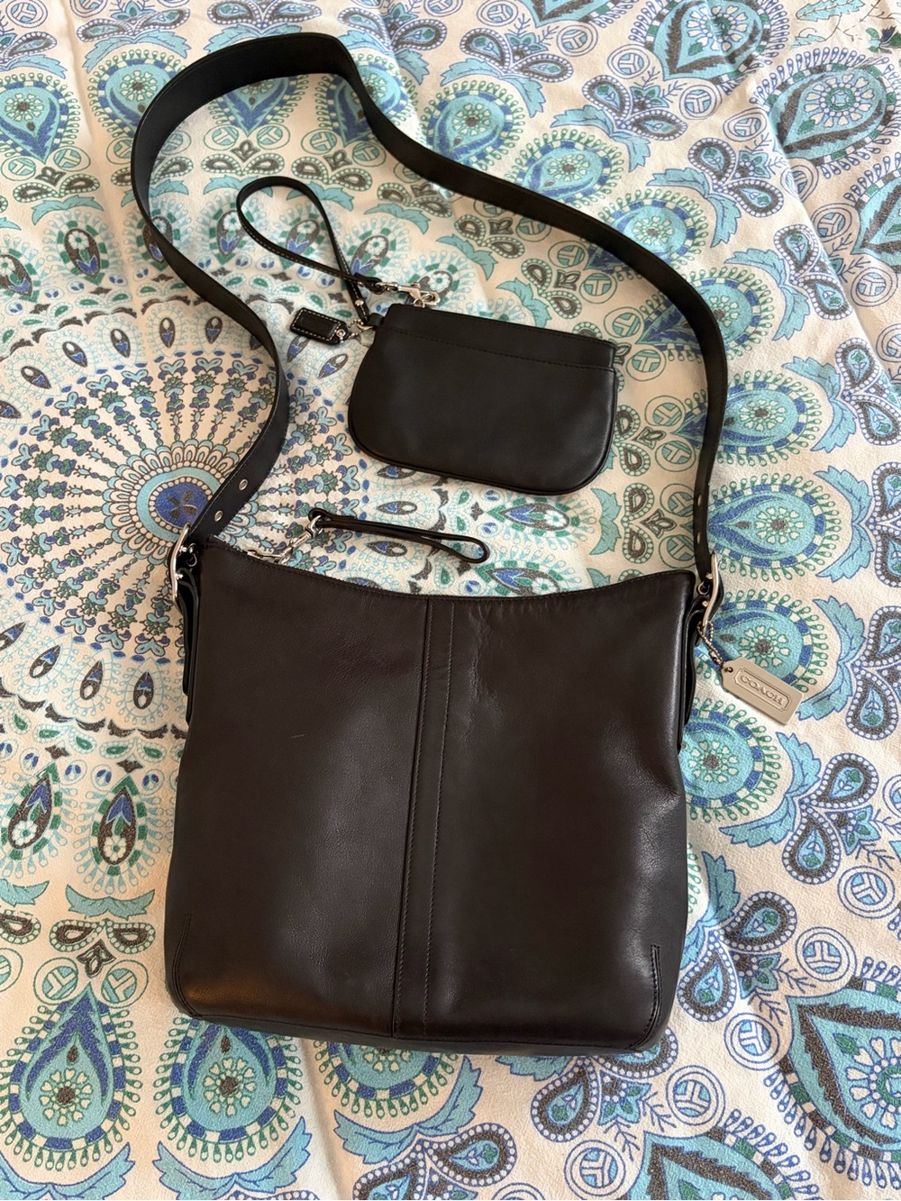 Coach Black Leather Shoulder Crossbody with Matching Pouch AS IS *READ*